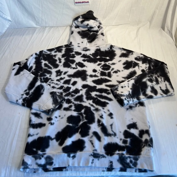 AC/DC Graphic Sweatshirt Men’s Large Tie Dye Hoodie - Picture 7 of 7